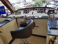Kapal pesiar keur dijual
