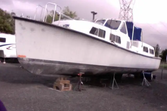 Kapal kru keur dijual