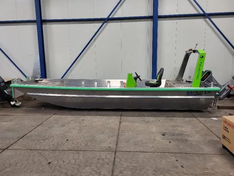Kapal kerja keur dijual