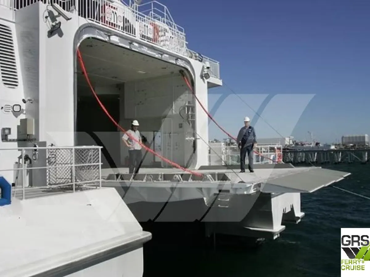Kapal RoPax keur dijual