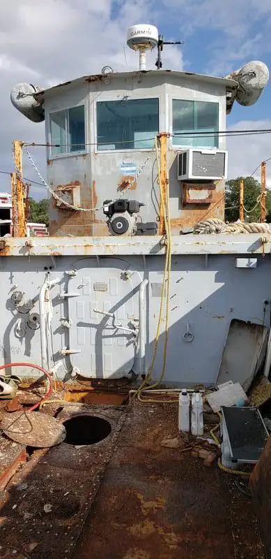 Kapal penarik keur dijual