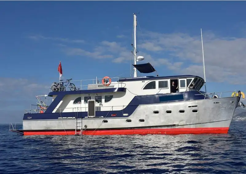 Kapal survei keur dijual