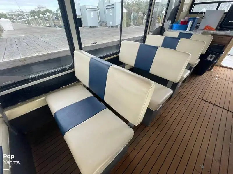 Kapal pesiar keur dijual