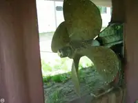 Tongkang keur dijual