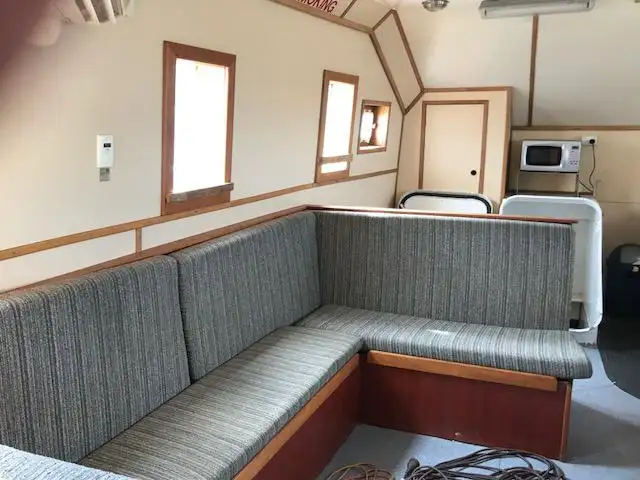 Kapal penarik keur dijual
