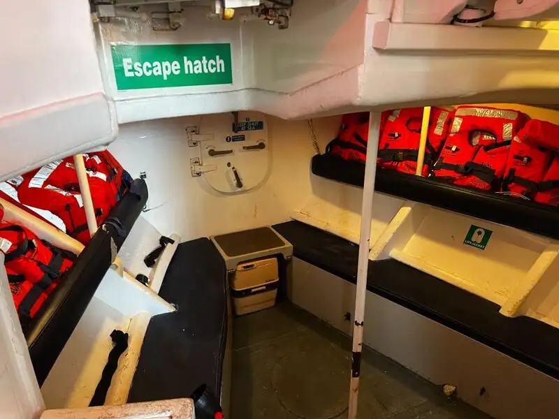 Kapal kru keur dijual