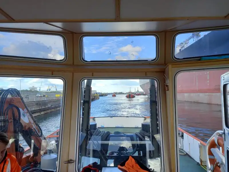 Kapal penarik keur dijual
