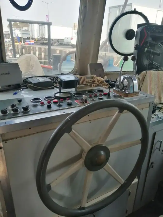 Kapal penarik keur dijual