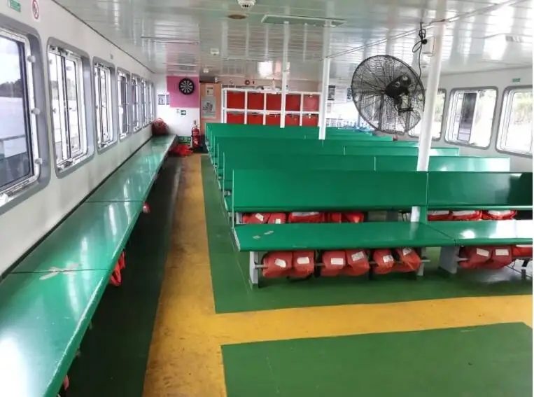 Kapal fery keur dijual