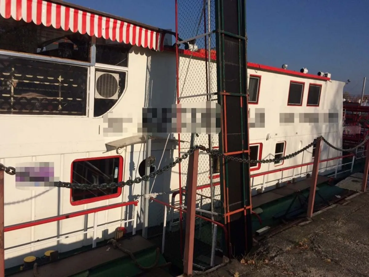 Kapal kontainer keur dijual