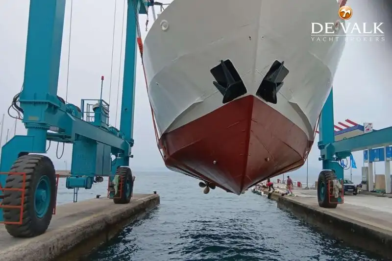 Kapal penarik keur dijual