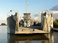 Kapal pendaratan, tangki keur dijual