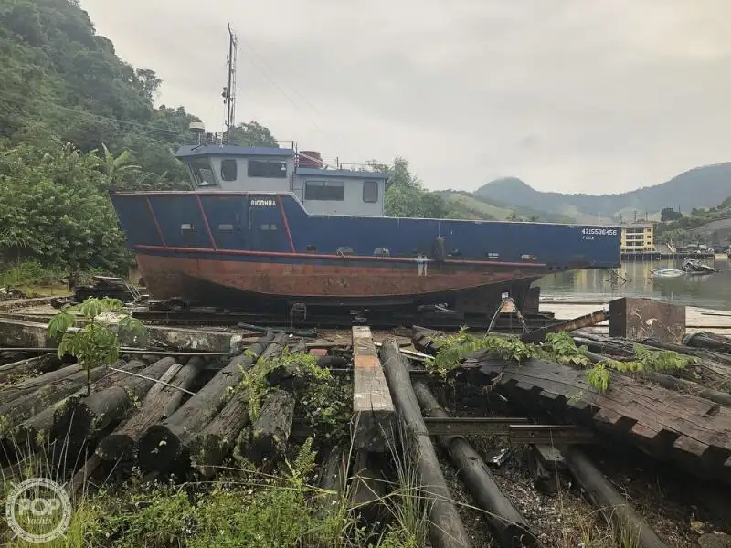 Kapal pasokan keur dijual