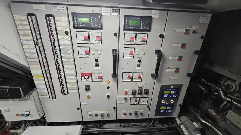Kapal penarik keur dijual