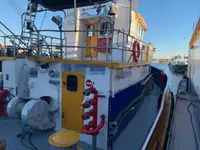 Tow boat pikeun dijual