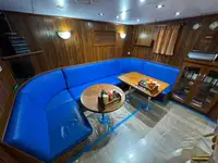 Kapal kontainer keur dijual