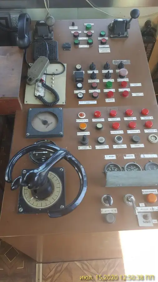 Tongkang keur dijual