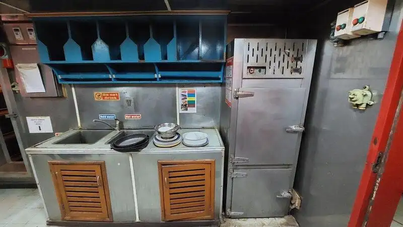 Kapal penarik keur dijual