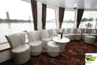 Kapal pesiar keur dijual