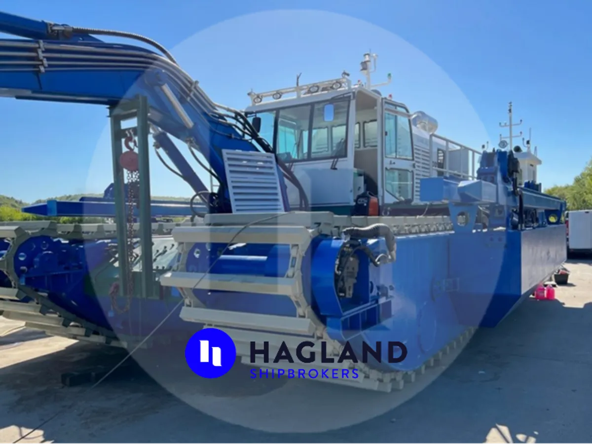 Kapal kerja keur dijual