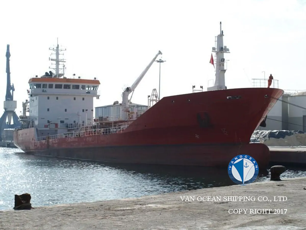 Kapal tangki minyak/bahan kimia keur dijual