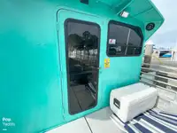Kapal pesiar keur dijual
