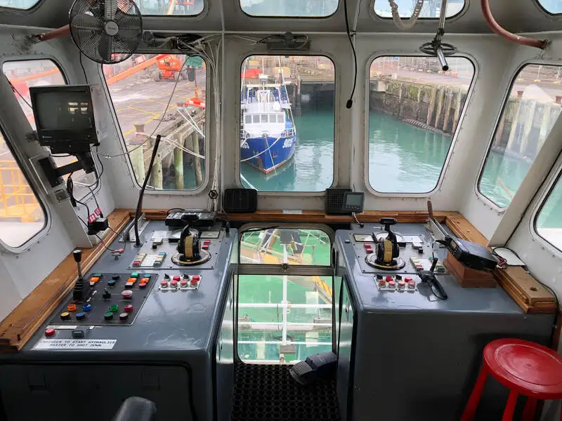 Kapal penarik keur dijual