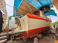 Kapal kerja keur dijual