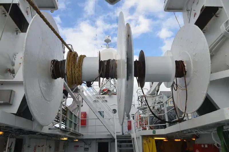Kapal kontainer keur dijual