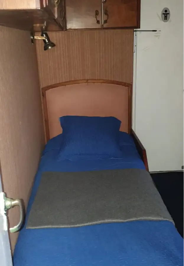 Kapal pesiar keur dijual