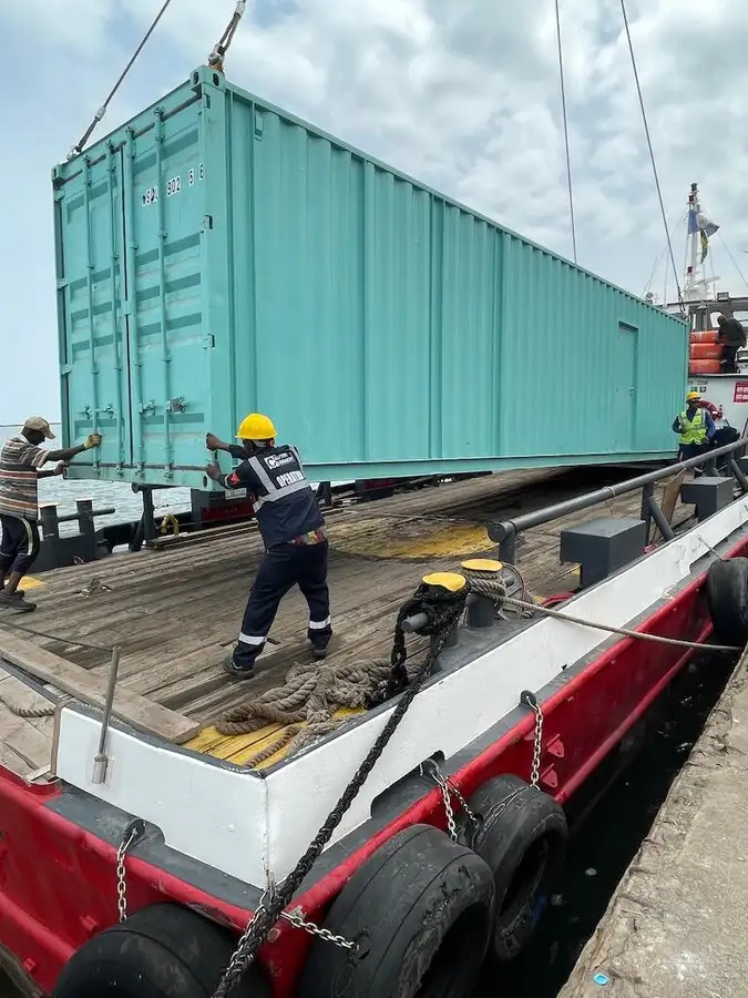 Kapal kontainer keur dijual