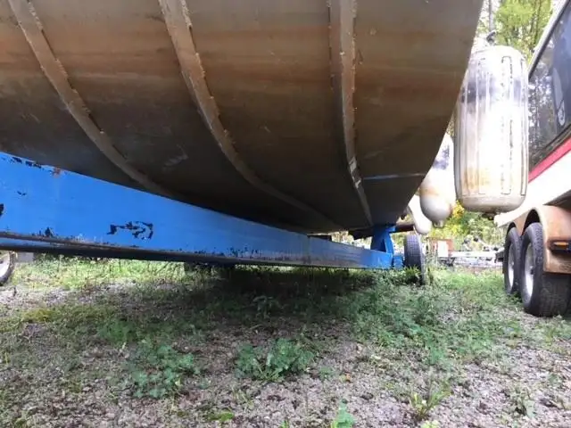 Kapal pendaratan, tangki keur dijual