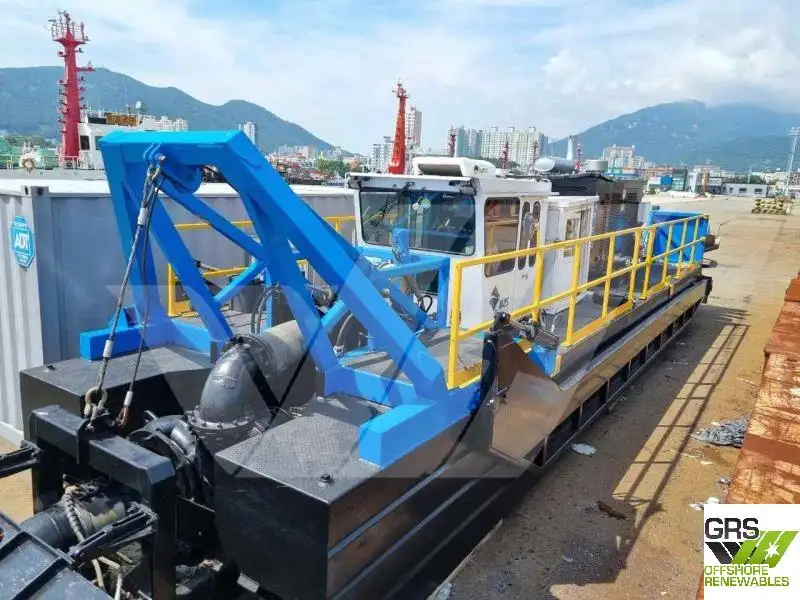 Kapal keruk keur dijual