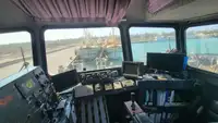 Kapal wadahna pikeun dijual