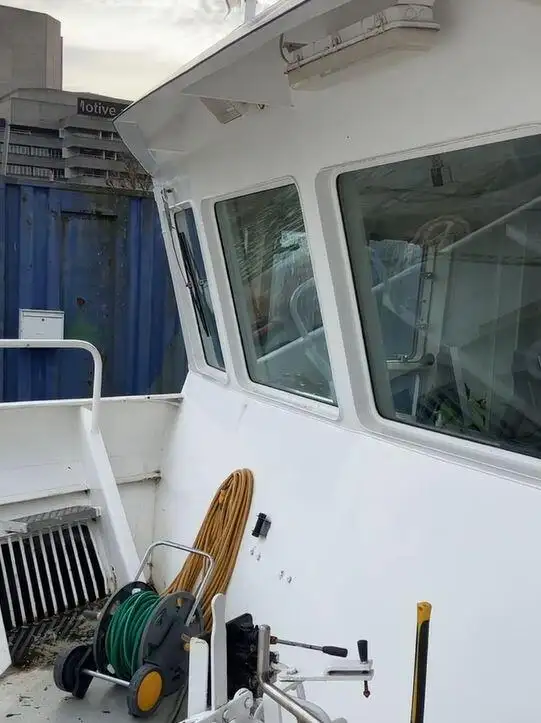 Kapal pesiar-feri keur dijual
