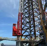 Kapal pangangkut LNG keur dijual