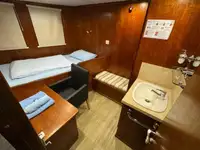 Kapal kontainer keur dijual