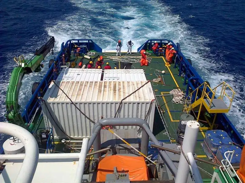 Kapal pangangkut barang curah keur dijual