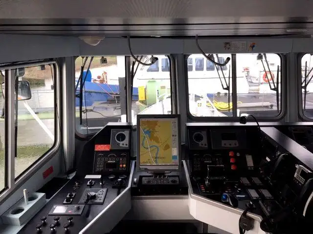 Kapal survei keur dijual