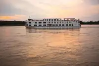Kapal pesiar keur dijual