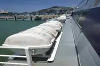 Kapal pesiar keur dijual