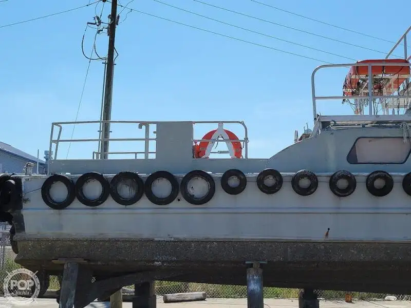 Kapal kru keur dijual