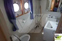 Kapal survei keur dijual