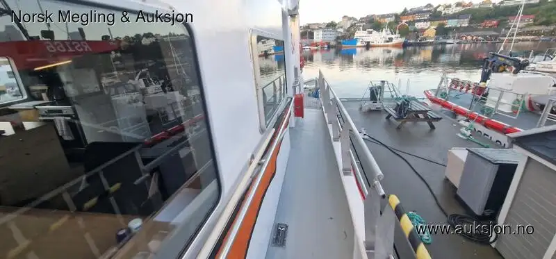 Kapal penarik keur dijual