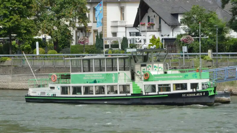 Kapal panumpang keur dijual