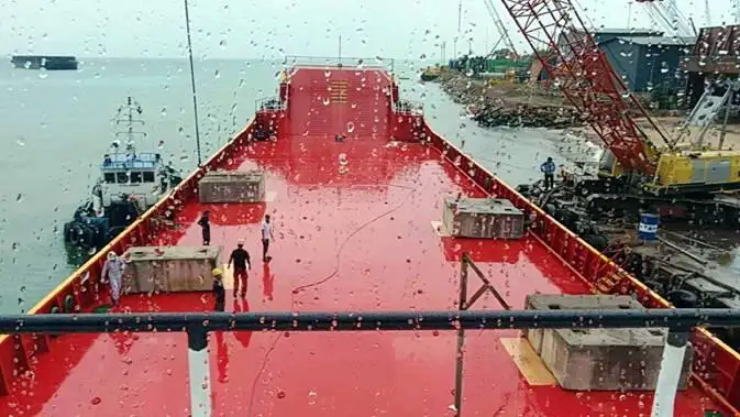 Kapal pendaratan, tangki keur dijual