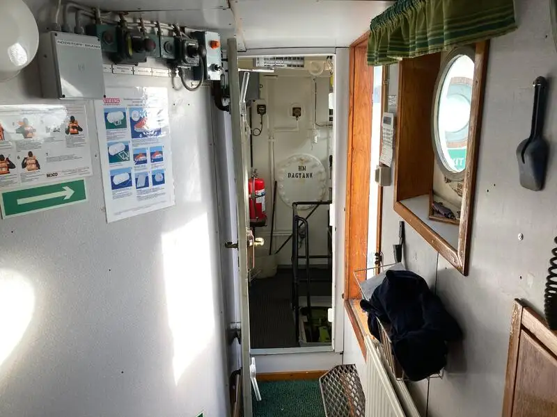 Kapal penarik keur dijual