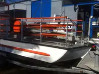 Kapal kerja keur dijual