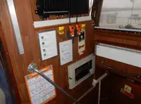 Kapal kerja keur dijual