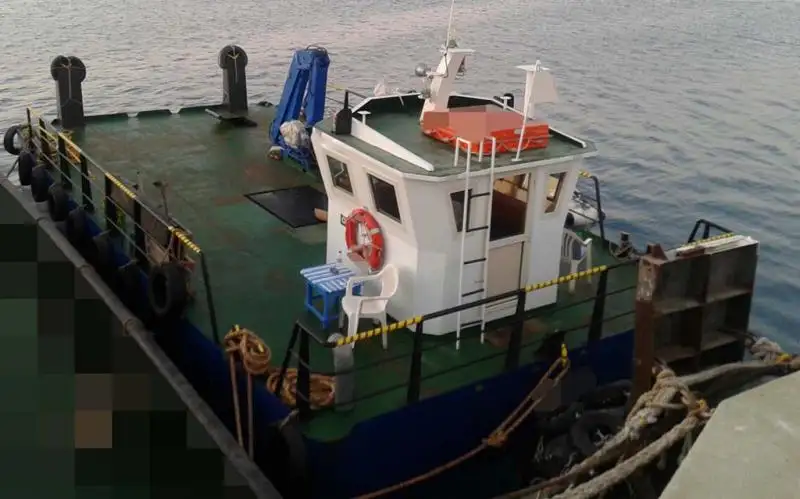 Kapal kerja keur dijual